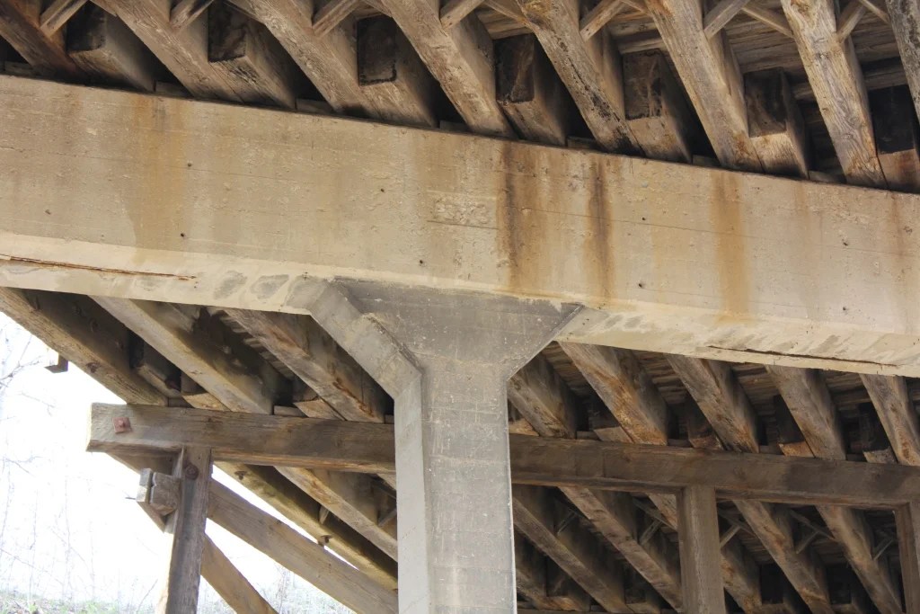 McKnight Road Overpass